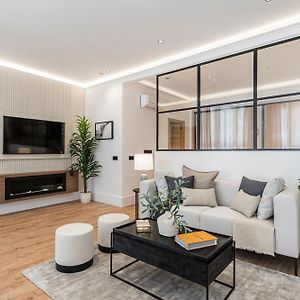 Estudio Deluxe con Cama King